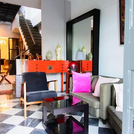 87 Oldtown At River Pier Bangkok Buitenkant foto