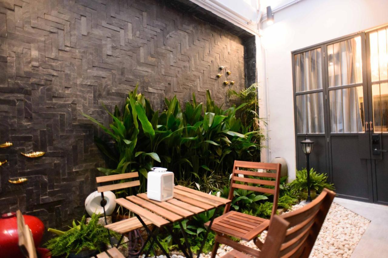 87 Oldtown At River Pier Bangkok Buitenkant foto